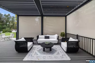 827 Alden Road, Paramus, NJ 07652 - Photo 32