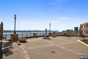 100 Old Palisade Road 3013, Fort Lee, NJ 07024 - Photo 2