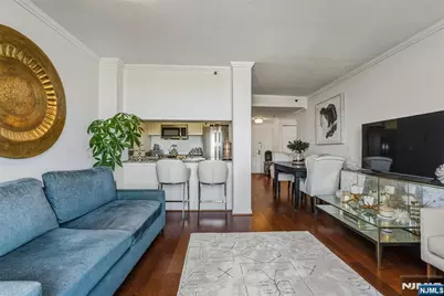 100 Old Palisade Road 3013 #3013, Fort Lee, NJ 07024 - Photo 6