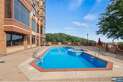 100 Old Palisade Road 3013 #3013, Fort Lee, NJ 07024 - Photo 18