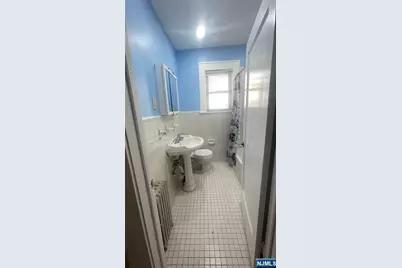 156 Hudson Avenue, Ridgefield Park, NJ 07660 - Photo 14