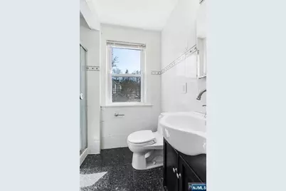 122 Spring Street, Leonia, NJ 07605 - Photo 10