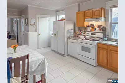 68 Dukes Street, Kearny, NJ 07032 - Photo 8