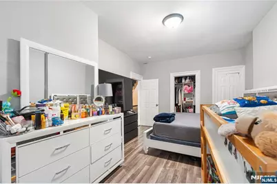 267 6th Avenue, Newark, NJ 07107 - Photo 18