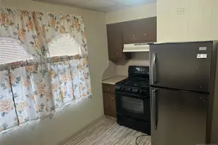 824 Paterson Ave 2, East Rutherford, NJ 07073 - Photo 4