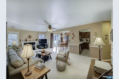 101 Quartz Lane, Paterson, NJ 07501 - Photo 10