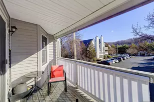 101 Quartz Ln, Paterson, NJ 07501 - Photo 6