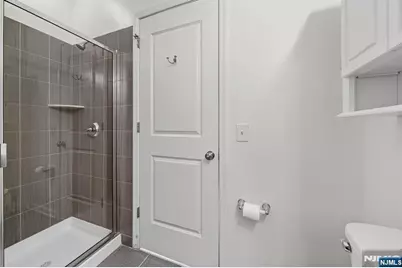 48 Roosevelt Drive, Wood Ridge, NJ 07075 - Photo 8