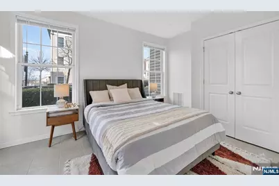 48 Roosevelt Drive, Wood Ridge, NJ 07075 - Photo 6