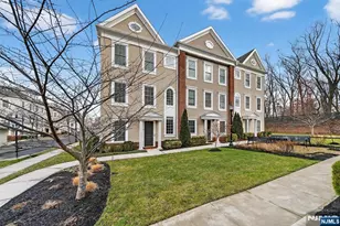 48 Roosevelt Dr, Wood Ridge, NJ 07075 - Photo 2