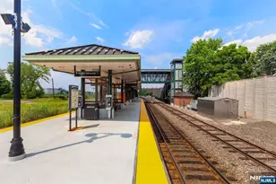 48 Roosevelt Dr, Wood Ridge, NJ 07075 - Photo 44