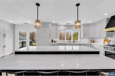 231 Birchwood Road, Old Tappan, NJ 07675 - Photo 14