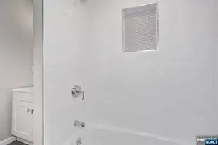 10 Villa Ct, Park Ridge, NJ 07656 - Photo 26