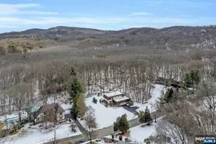 359 Hillview Terrace, Franklin Lakes, NJ 07417 - Photo 42