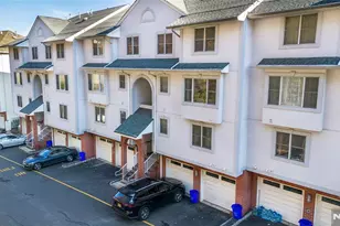 19 Legend Hills Dr 19, Edgewater, NJ 07020 - Photo 16