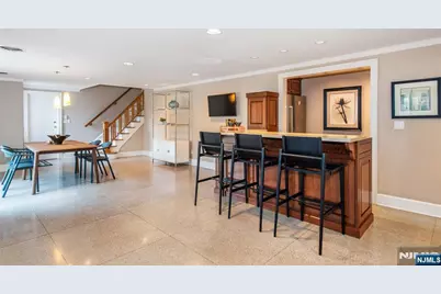 112 Heller Way, Montclair, NJ 07043 - Photo 34