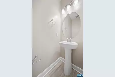 30 Arnold Drive, Wood Ridge, NJ 07075 - Photo 14