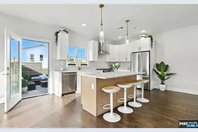 190 Canterbury Avenue, North Arlington, NJ 07031 - Photo 6