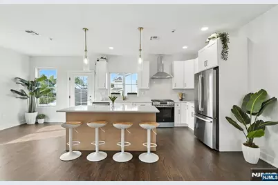 190 Canterbury Avenue, North Arlington, NJ 07031 - Photo 12