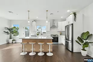 190 Canterbury Ave, North Arlington, NJ 07031 - Photo 12