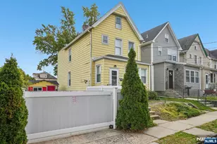 670 Devon St, Kearny, NJ 07032 - Photo 6