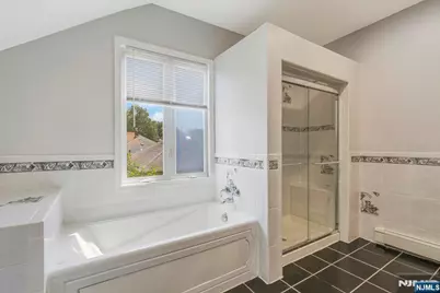 24 Sunderland Avenue, Rutherford, NJ 07070 - Photo 22