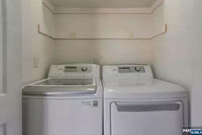 24 Sunderland Avenue, Rutherford, NJ 07070 - Photo 38