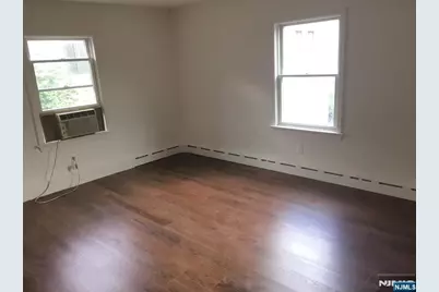 547 High Mountain Road 3 #3, North Haledon, NJ 07508 - Photo 4