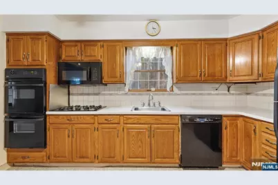 51 Black Oak Lane, Mahwah, NJ 07430 - Photo 20