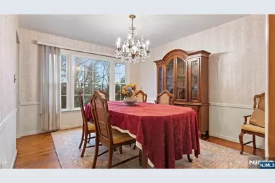 51 Black Oak Lane, Mahwah, NJ 07430 - Photo 4