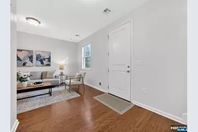 25 Roosevelt Drive, Wood Ridge, NJ 07075 - Photo 4