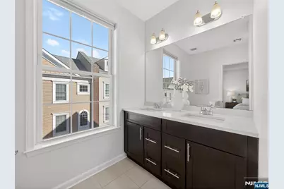 25 Roosevelt Drive, Wood Ridge, NJ 07075 - Photo 40