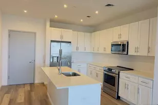 2 Executive Dr 813, Fort Lee, NJ 07024 - Photo 6