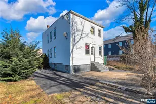 125 Berkshire Pl, Irvington, NJ 07111 - Photo 20