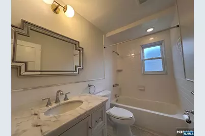 26 Delia Boulevard 1 #1, Palisades Park, NJ 07650 - Photo 12