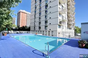 160 Overlook Ave 18D, Hackensack, NJ 07601 - Photo 18