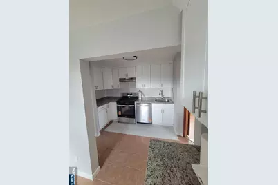 140 Clinton Place 2 #2, East Rutherford, NJ 07073 - Photo 2