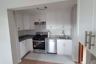 140 Clinton Pl 2, East Rutherford, NJ 07073 - Photo 2