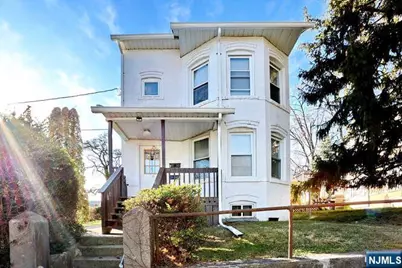 68 Mohawk Avenue 1st Fl #1st Fl, Hawthorne, NJ 07506 - Photo 1