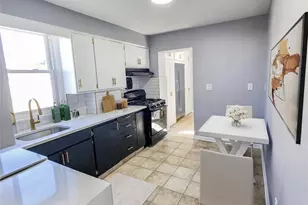 640 Chase Ave 2nd Fl, Lyndhurst Township, NJ 07071 - Photo 1