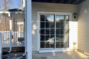 1023 Castle Rd, Mahwah, NJ 07430 - Photo 2