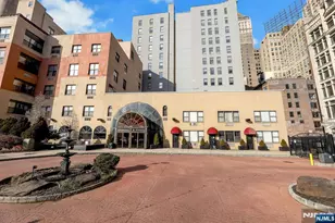 111 Mulberry 3T, Newark, NJ 07102 - Photo 2