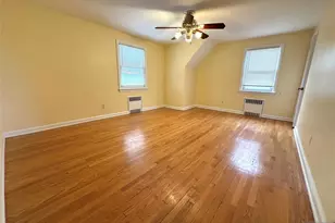 321 Roff Ave, Palisades Park, NJ 07650 - Photo 2