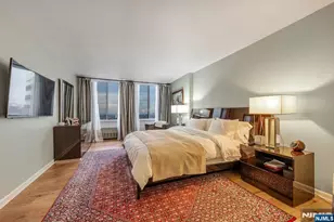 300 Winston 2922, Cliffside Park, NJ 07010 - Photo 18