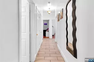 25 Oak St, Paterson, NJ 07501 - Photo 20