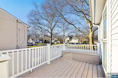 8 Hall Road, Paramus, NJ 07652 - Photo 36