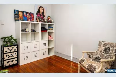 105 Knapp Avenue, Clifton, NJ 07011 - Photo 18