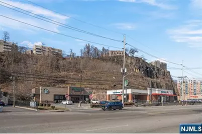 7400 River Road 317 #317, North Bergen, NJ 07047 - Photo 38