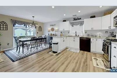 93 Richmond Street, Lodi, NJ 07644 - Photo 12