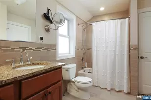 181 Allen St, Hackensack, NJ 07601 - Photo 26